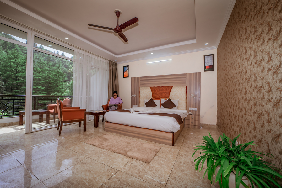 Cover photo of White Pearl Hotel